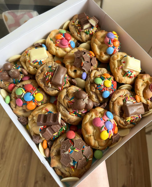 Box mini cookies smarties